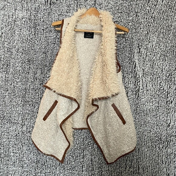 Love Tree Sherpa Vest Wool Blend w/ Vegan Leather Trim Ivory Women’s Large - Picture 12 of 12